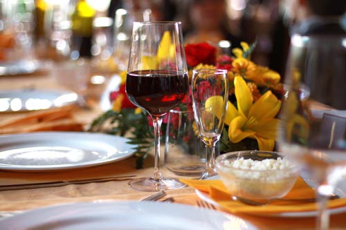 餐飲公司代理記賬價格如何？代理記賬報稅遵循怎樣的流程？